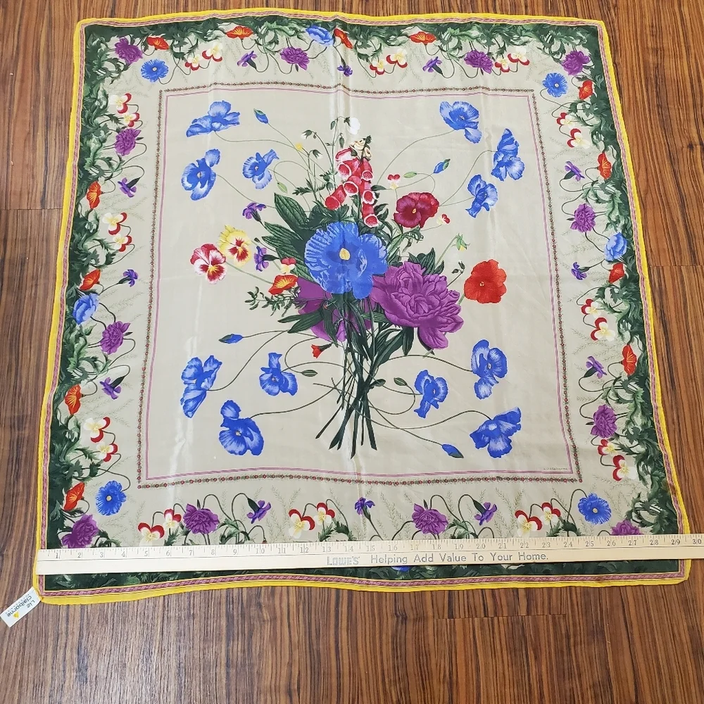 Vntg Liz Claiborne Floral Silk Scarf - Picture 9 of 9